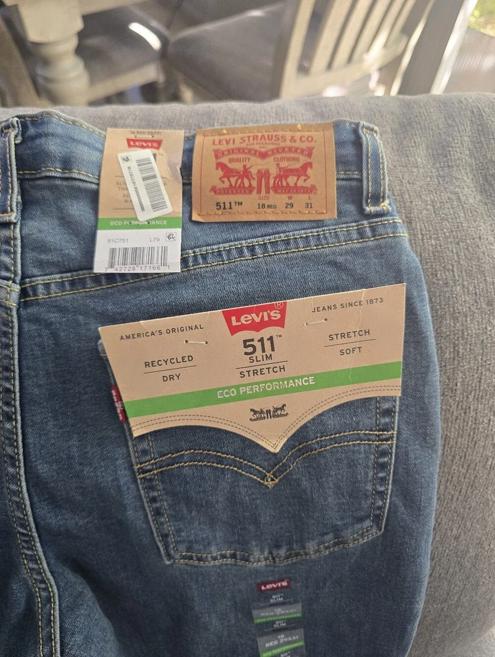 Levi's Kids Flare Jeans in Medium Blue Wash